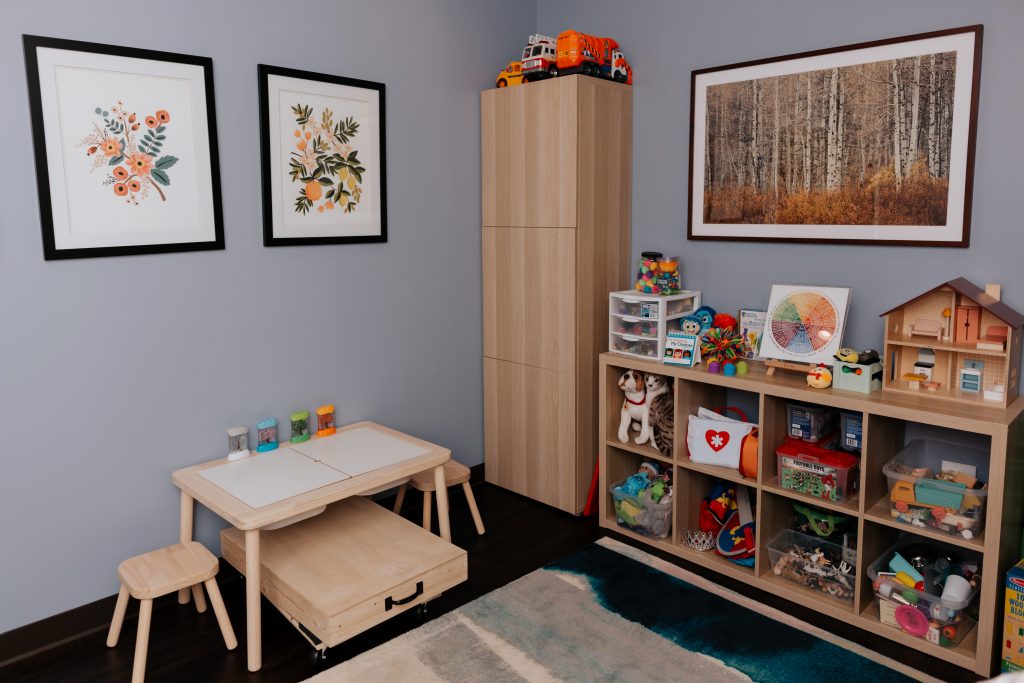 Child and Adolescent Therapy Room - NorthWest Chicago Suburbs